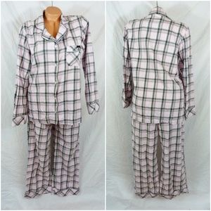 Victorias Secret Medium Flannel Pajama Long Sleeve PJs Set Black Pink Plaid